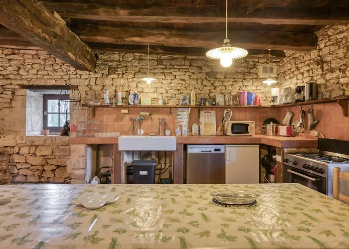 Grande Maison Confortable à